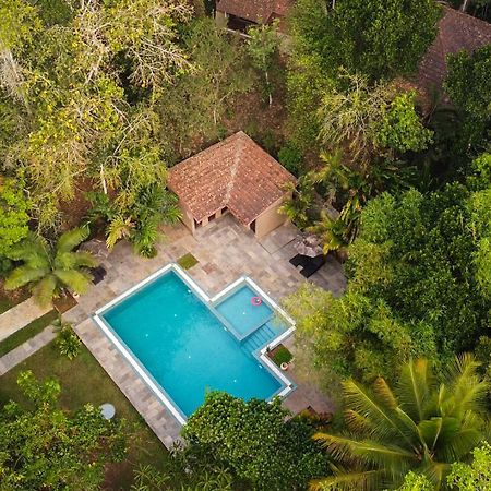 Raindrops Resorts Wayanad Султан Батери Екстериор снимка