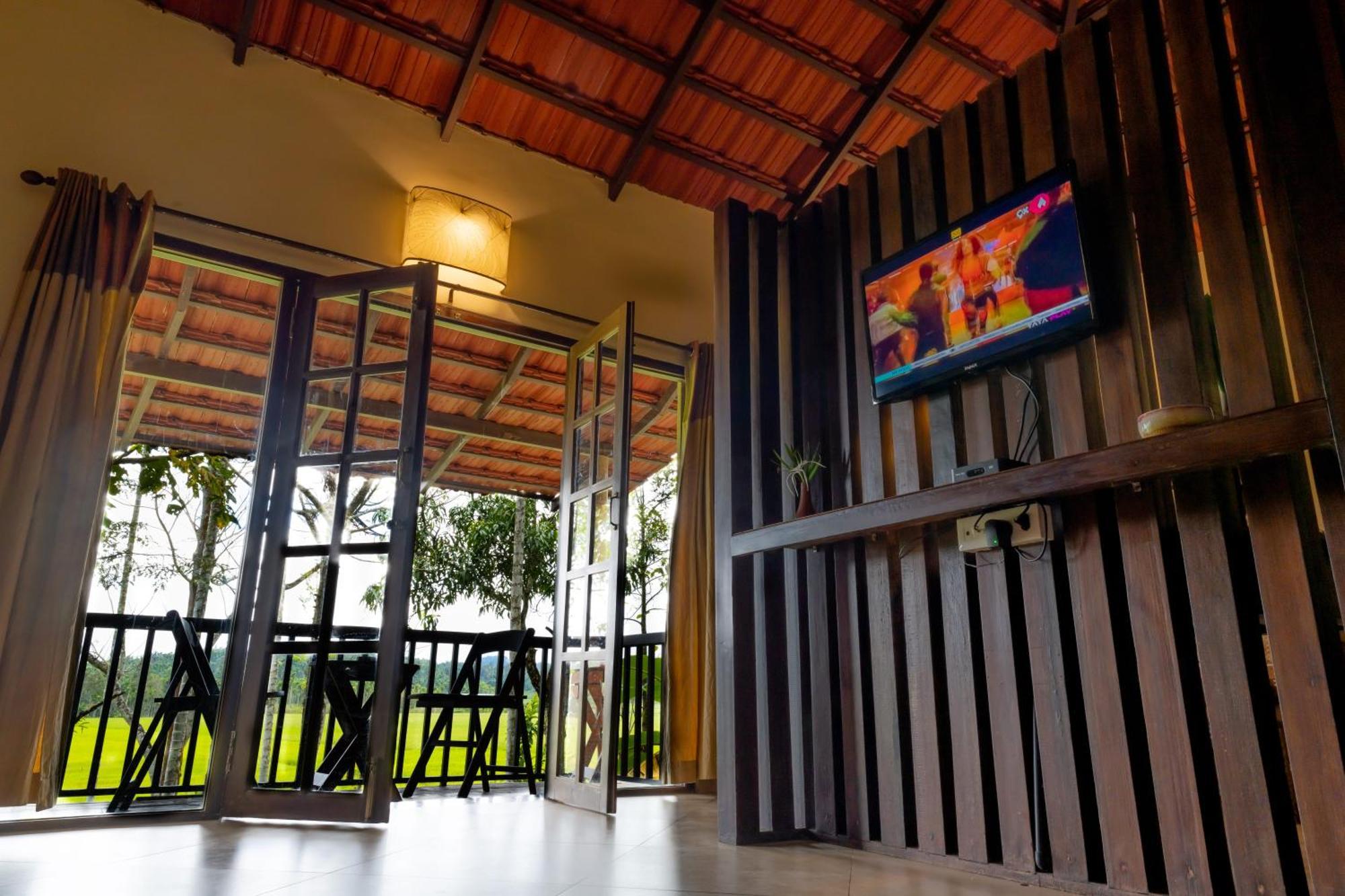 Raindrops Resorts Wayanad Султан Батери Екстериор снимка