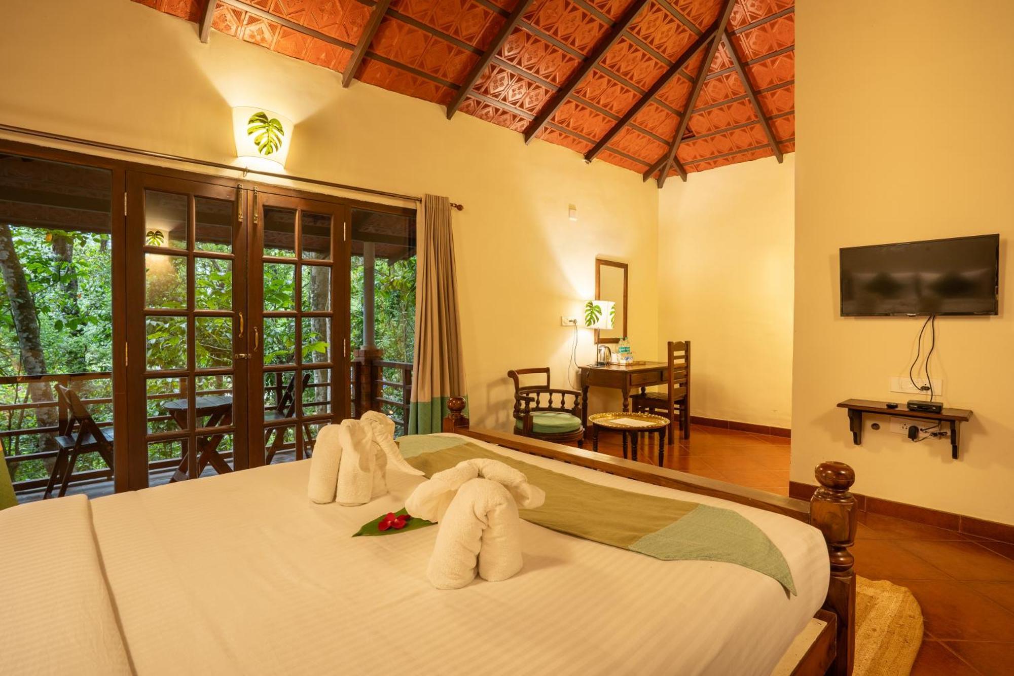 Raindrops Resorts Wayanad Султан Батери Екстериор снимка