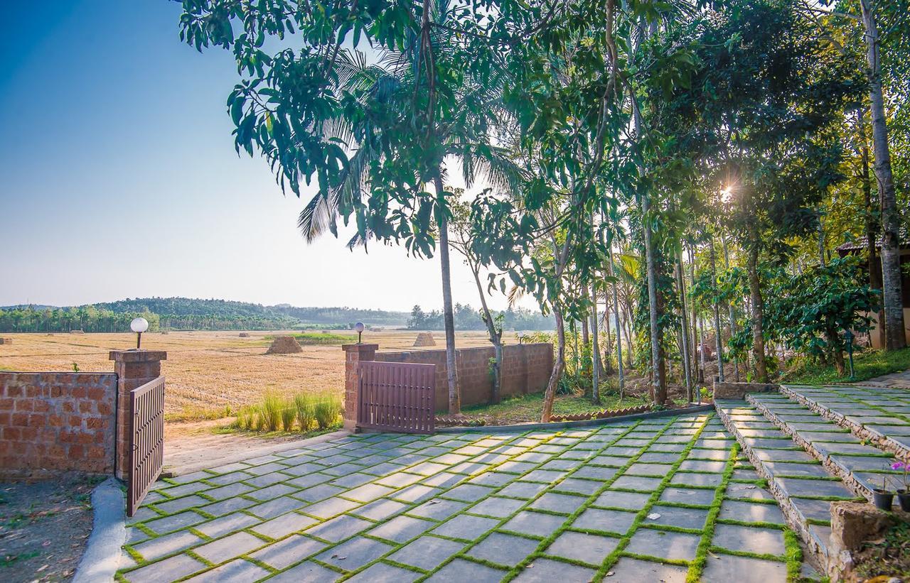 Raindrops Resorts Wayanad Султан Батери Екстериор снимка