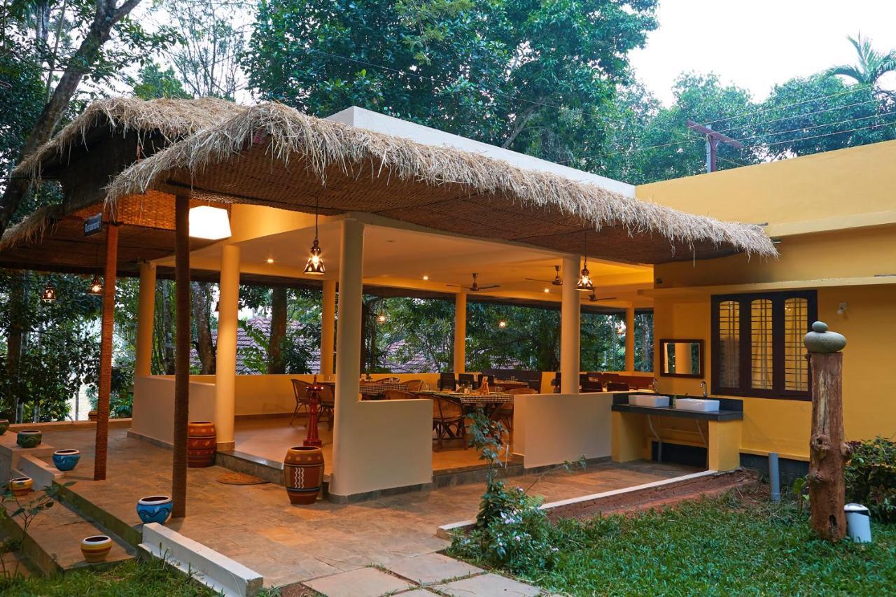 Raindrops Resorts Wayanad Султан Батери Екстериор снимка