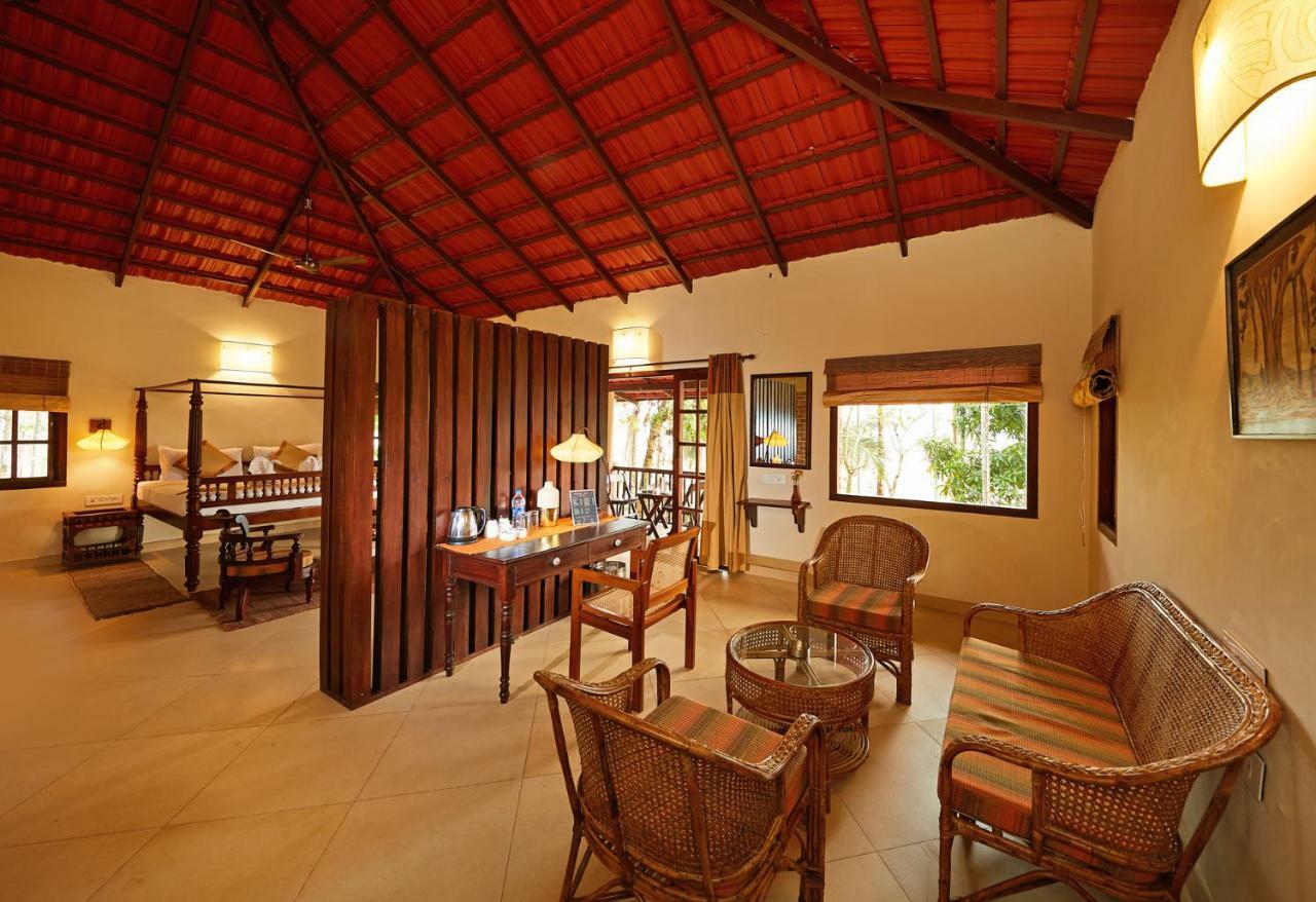 Raindrops Resorts Wayanad Султан Батери Екстериор снимка