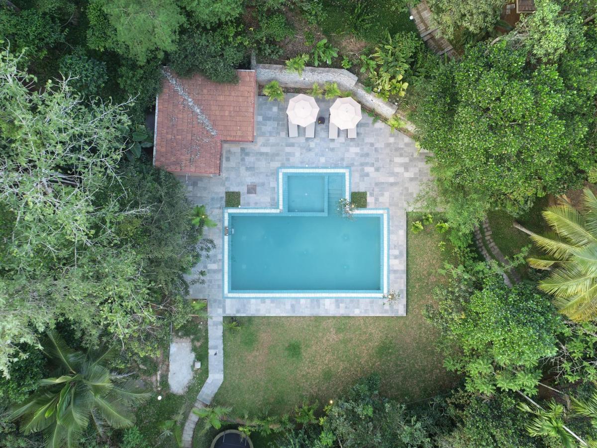 Raindrops Resorts Wayanad Султан Батери Екстериор снимка